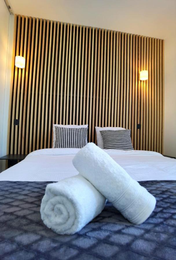 Piscine Et Jacuzzi Loft Ravissant Dans Une Maison Basque Anglet Exterior foto