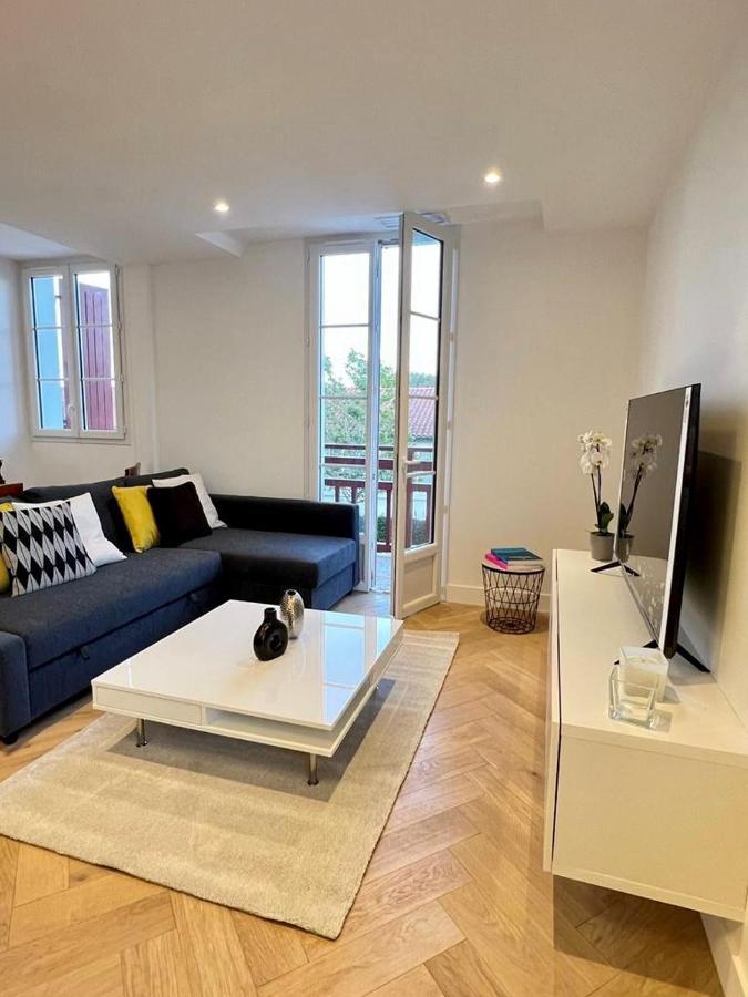 Piscine Et Jacuzzi Loft Ravissant Dans Une Maison Basque Anglet Exterior foto